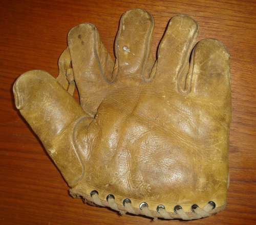 Walter Johnson Goldsdmith AG Front